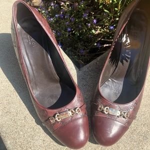 Gucci Logo Dark Brown Heels